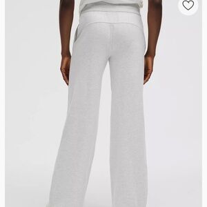lululemon athletica Gray Wide Leg Pants SHORT